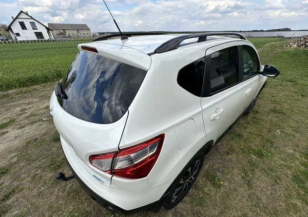 Nissan Qashqai cena 31900 przebieg: 173676, rok produkcji 2013 z Kobylin małe 781